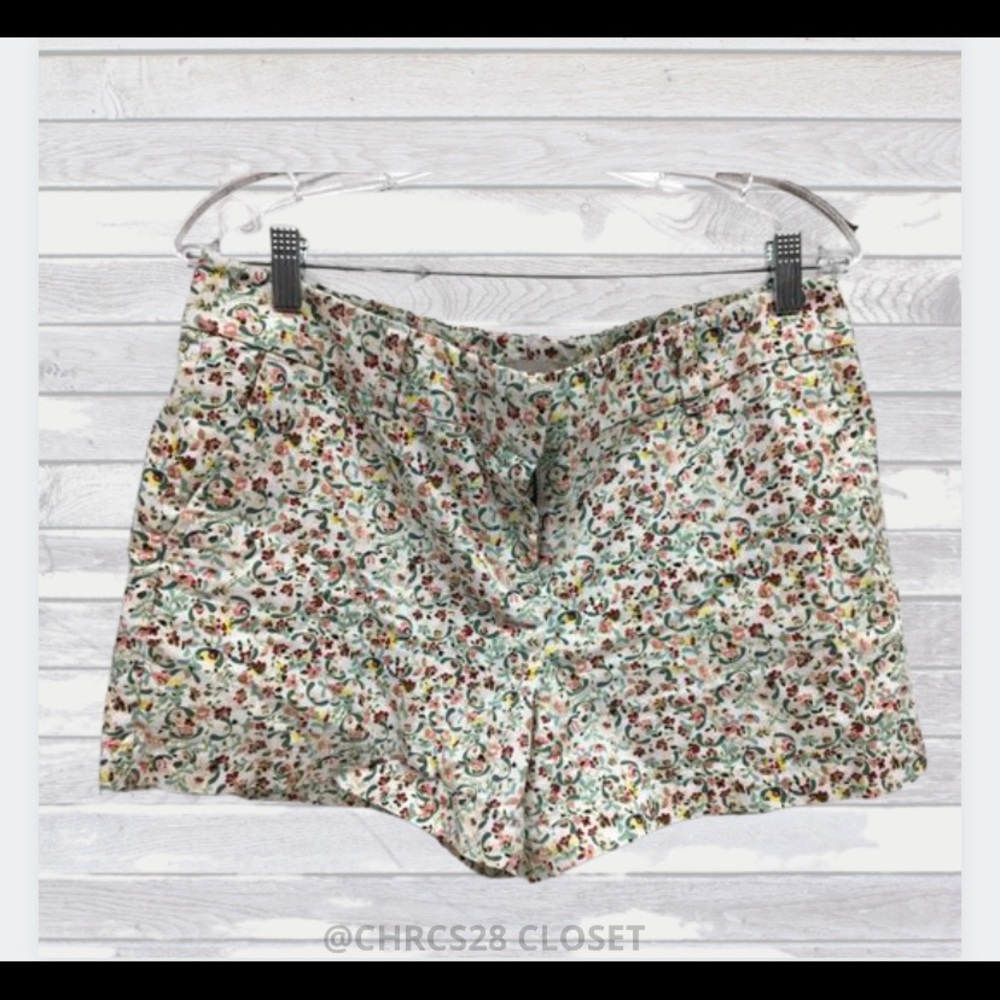 LOFT flower print shorts